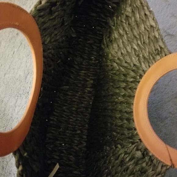 Handbag - Picture 3 of 3